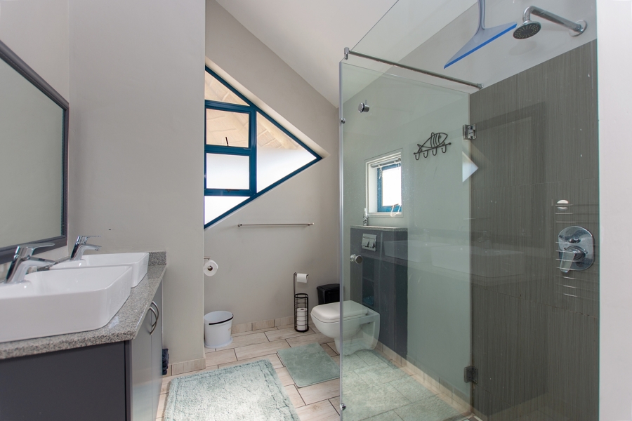 3 Bedroom Property for Sale in Dwarskersbos Western Cape
